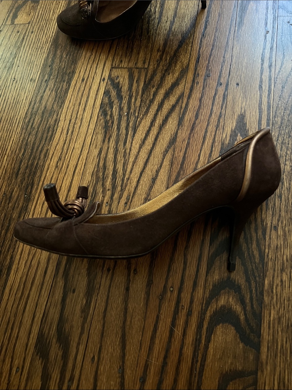 Givenchy Brown Suede Knot Accent Pumps - Picture 4 of 7